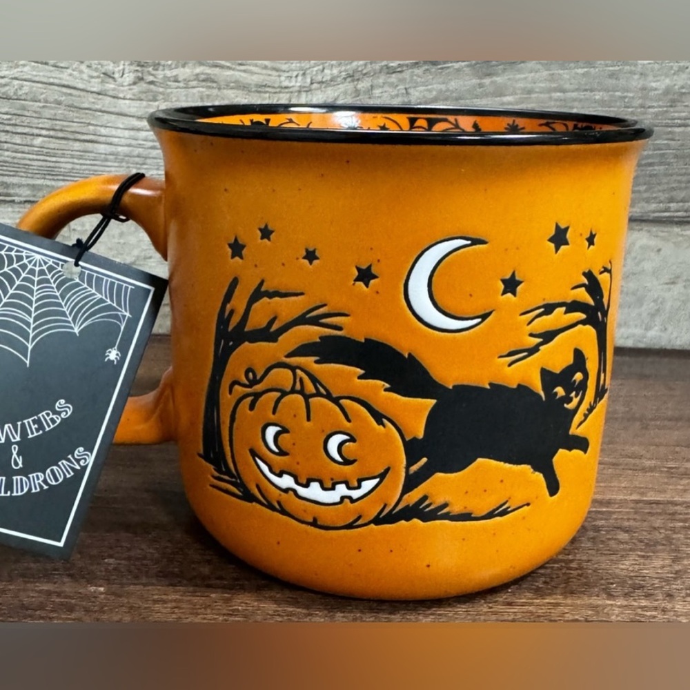 Super Cute Hand Painted PUMPKIN 🎃 & Cat 🐈‍⬛ MUG  by Cobwebs & Cauldrons - NEW - Picture 3 of 8